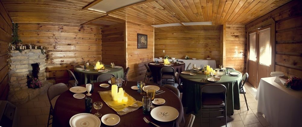 Black Bear Lodge Motel Slade Bagian luar foto
